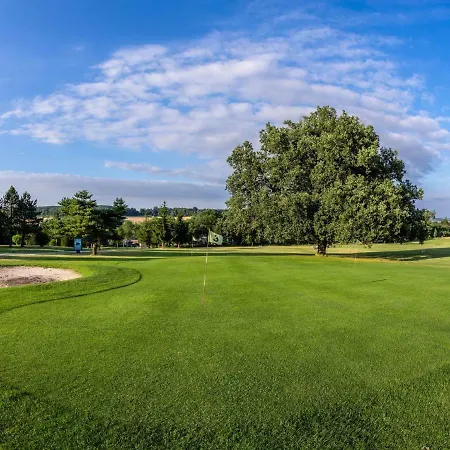Domaine Du Golf D'albret.2